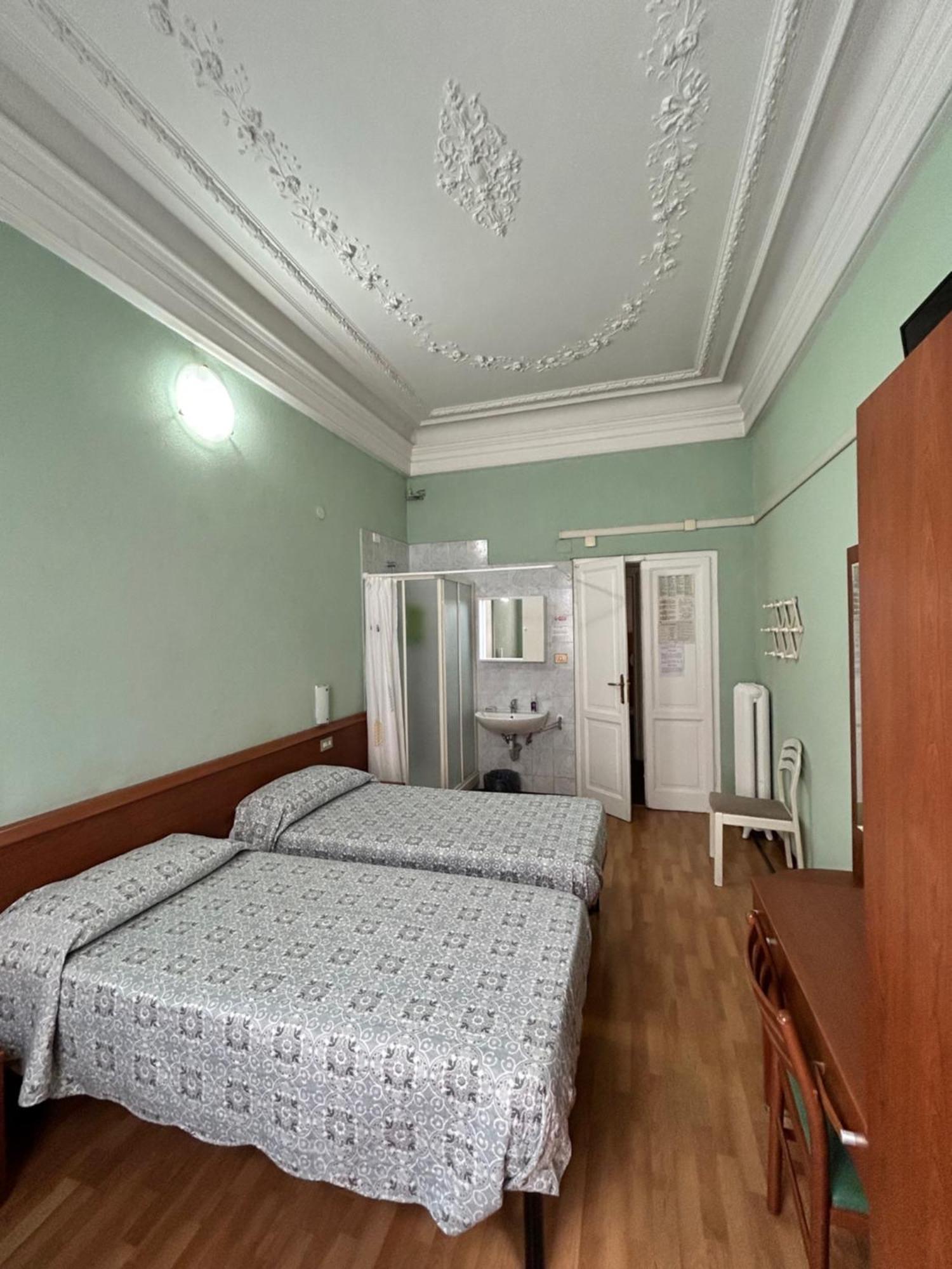 Hotel Barone Генуя Екстер'єр фото