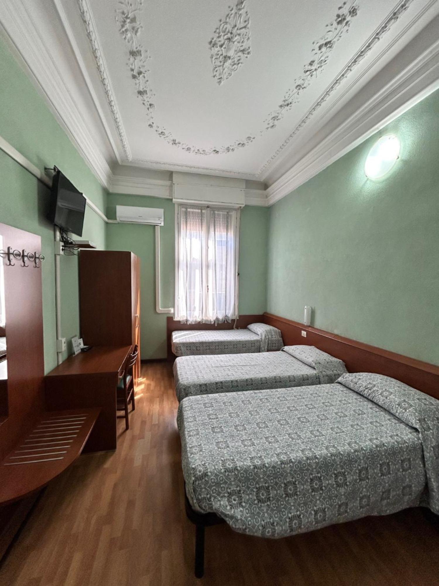 Hotel Barone Генуя Екстер'єр фото